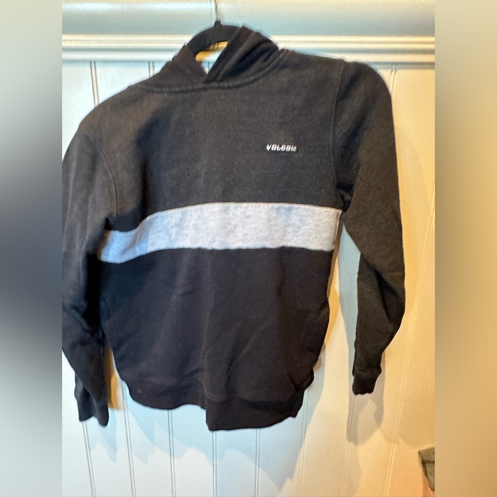 VOLCOM Boys SIZE Medium Youth Two Tone Black Striped Grey Hoodie